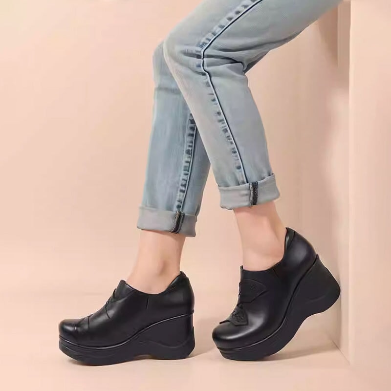  Loafers 