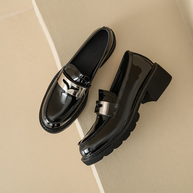  Loafers 