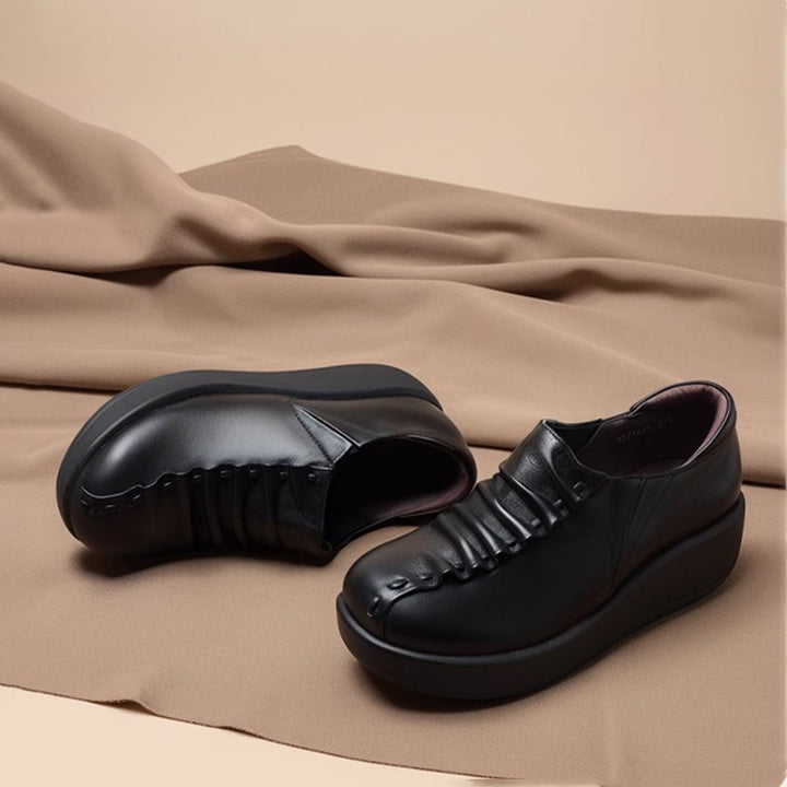  Loafers 