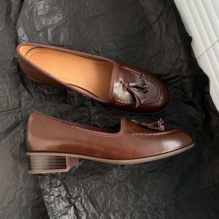  Loafers 