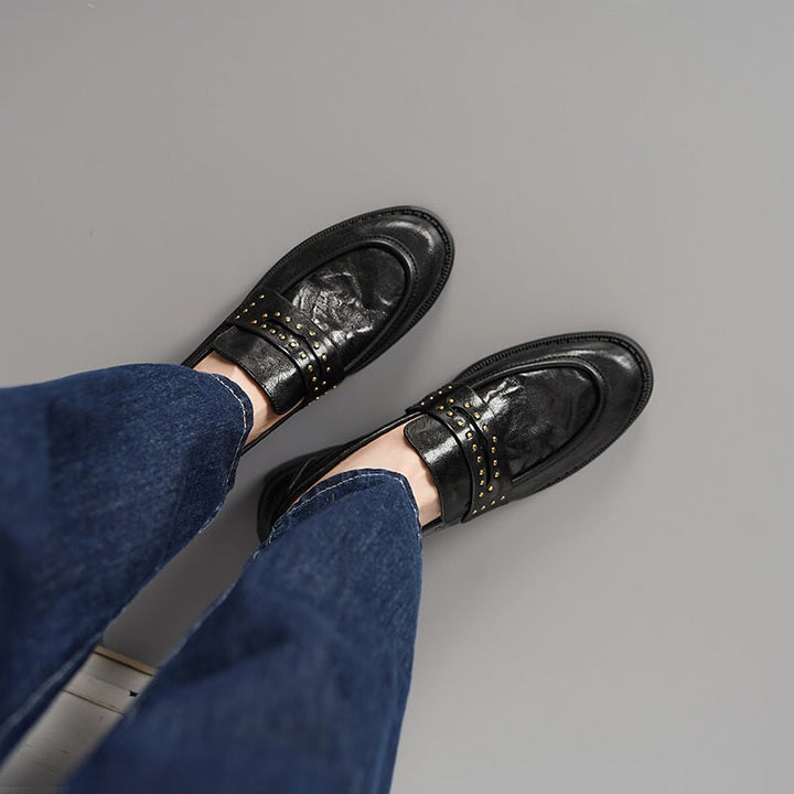  Loafers 