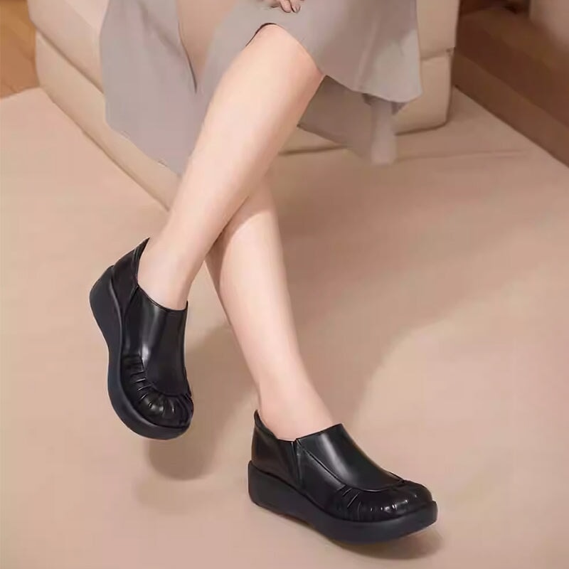  Loafers 