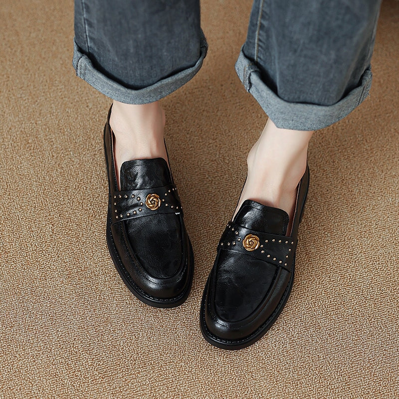  Loafers 