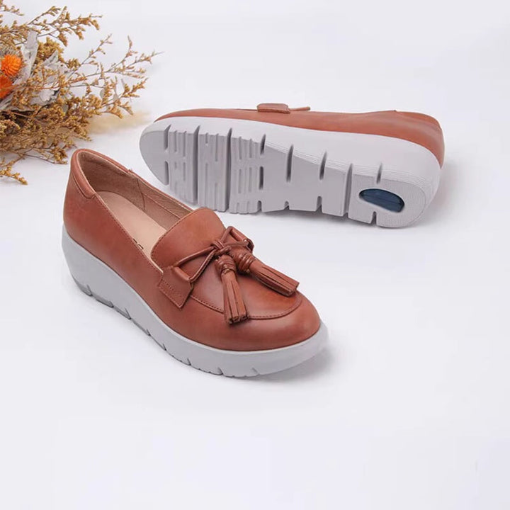  loafers 