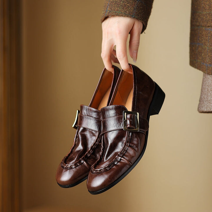  Loafers 