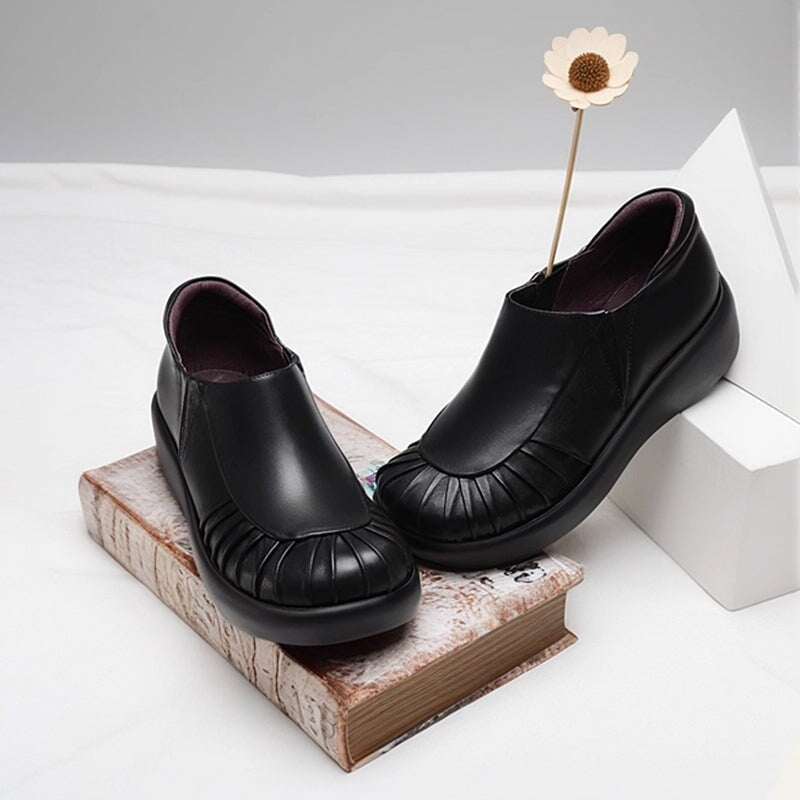  Loafers 