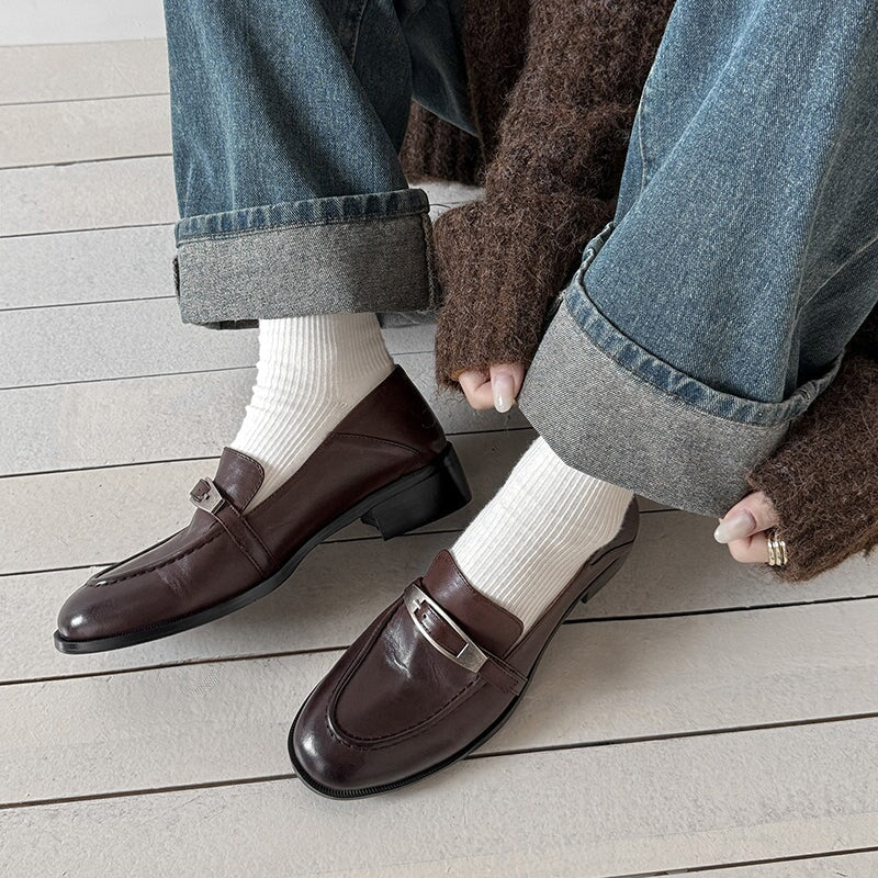  Loafers 