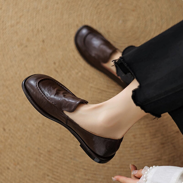  Loafers 