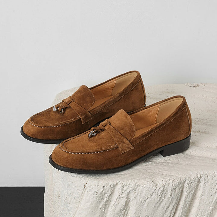 Loafers 