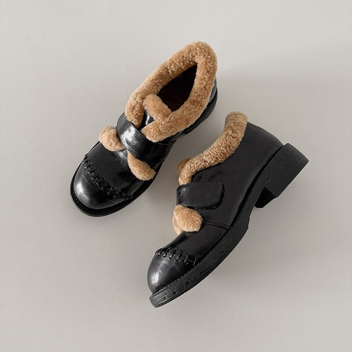  Loafers 