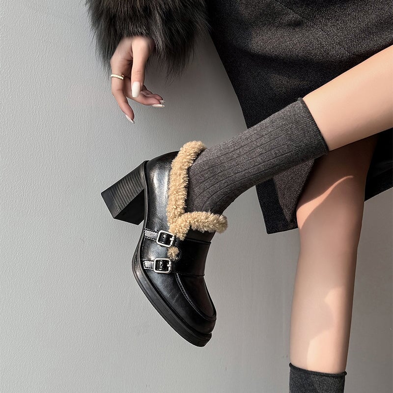  Loafers 
