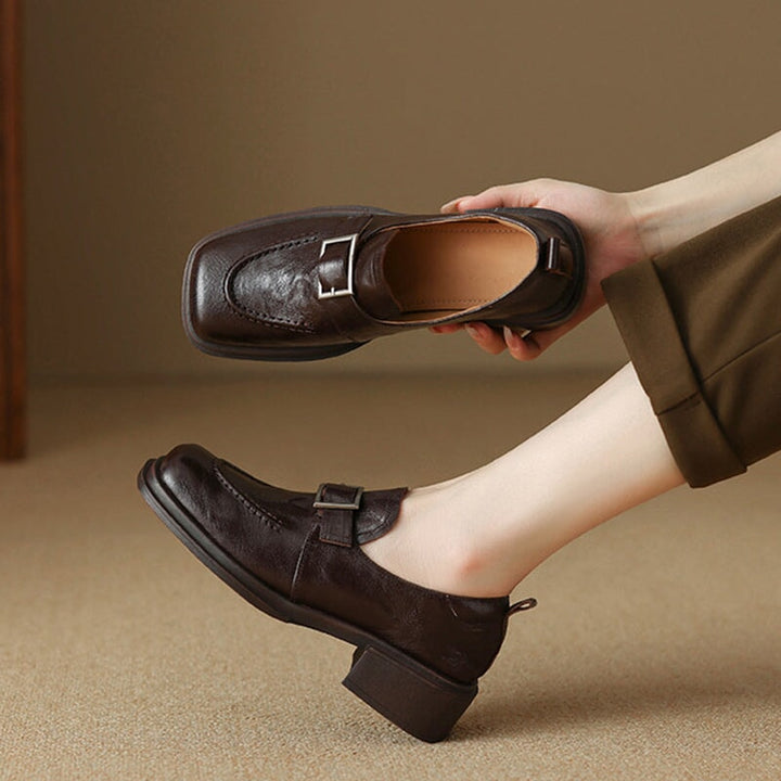  Loafers 