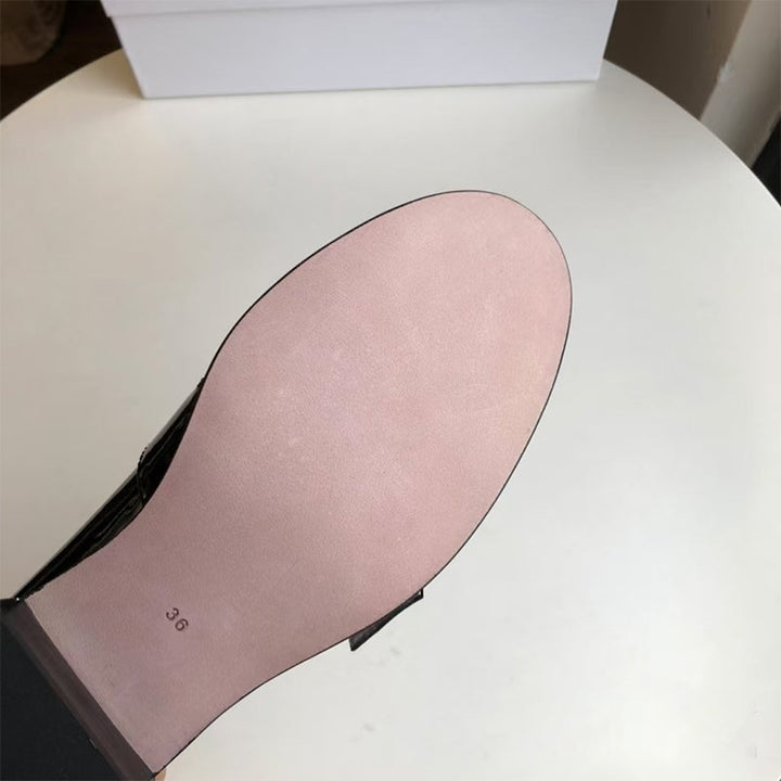  Loafers 