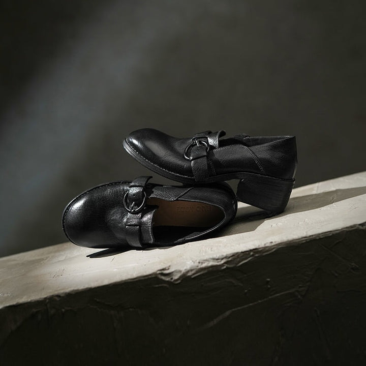  Loafers 