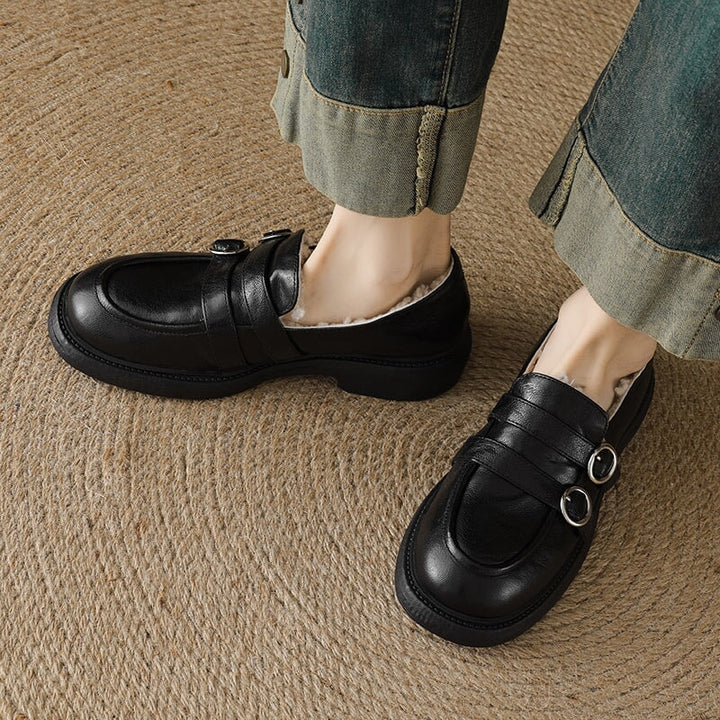  Loafers 