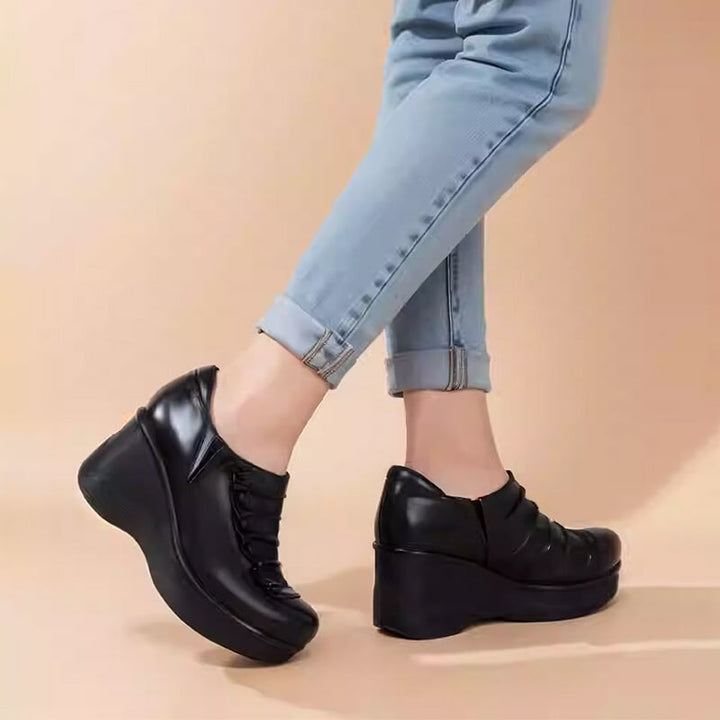  Loafers 