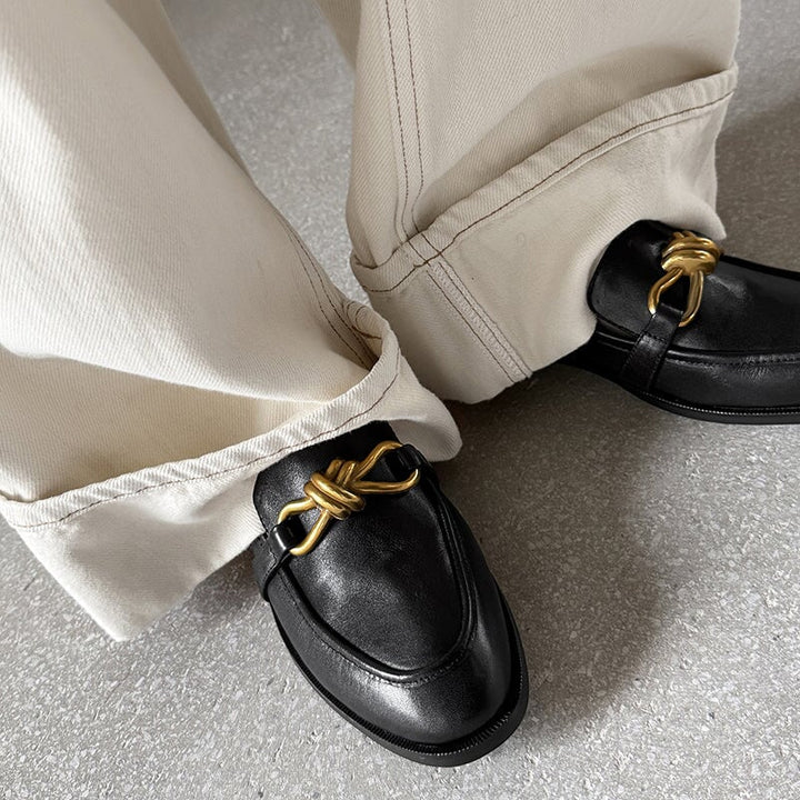  Loafers 