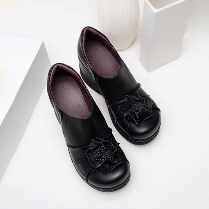  Loafers 