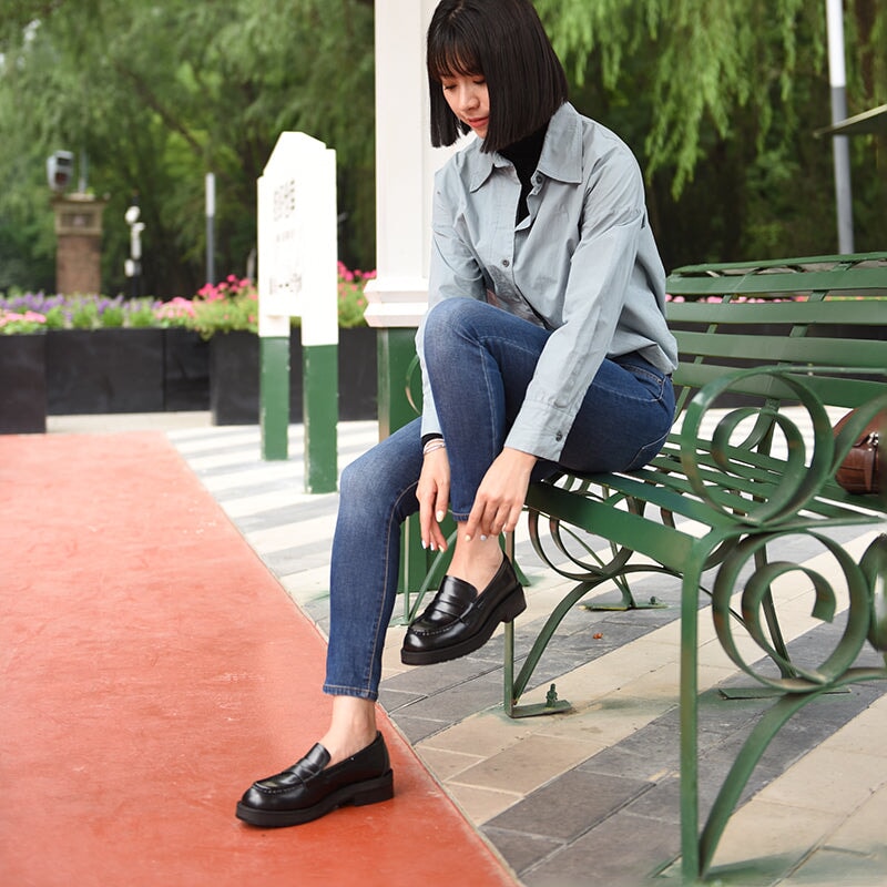  loafers 
