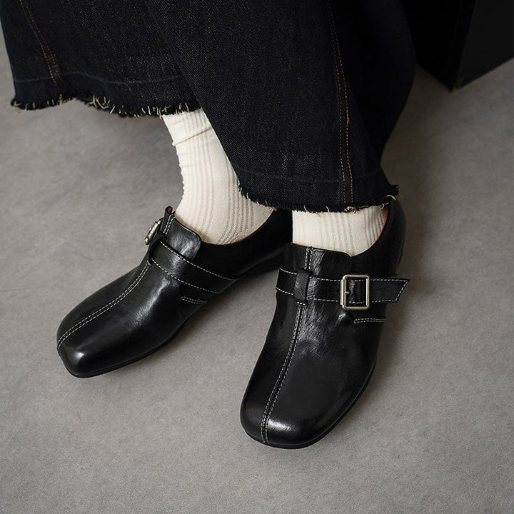  Loafers 