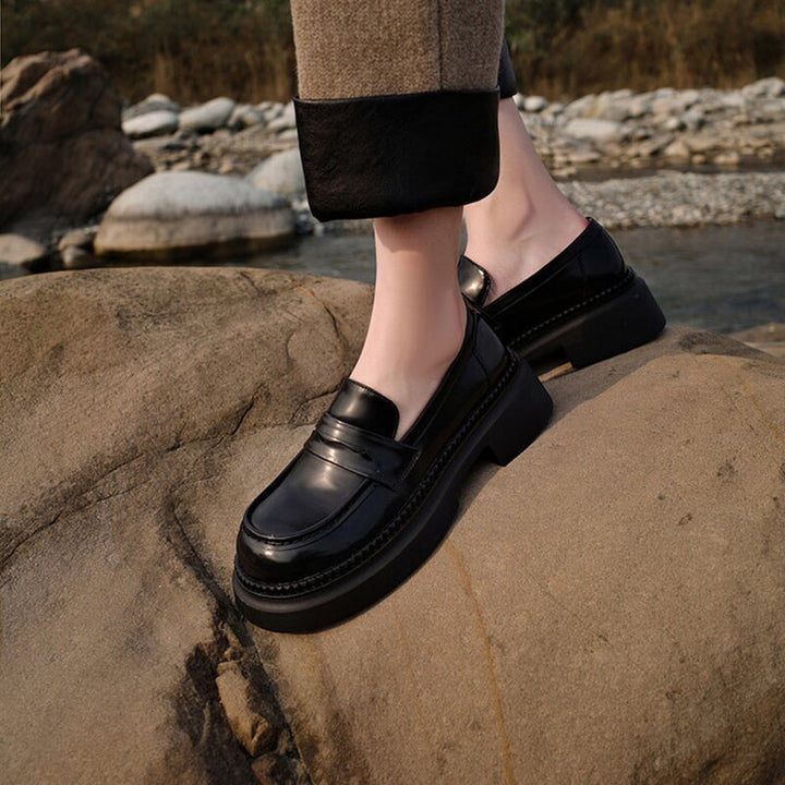  Loafers 