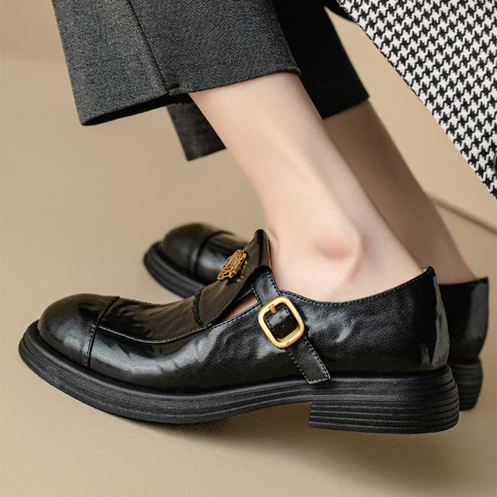  Loafers 