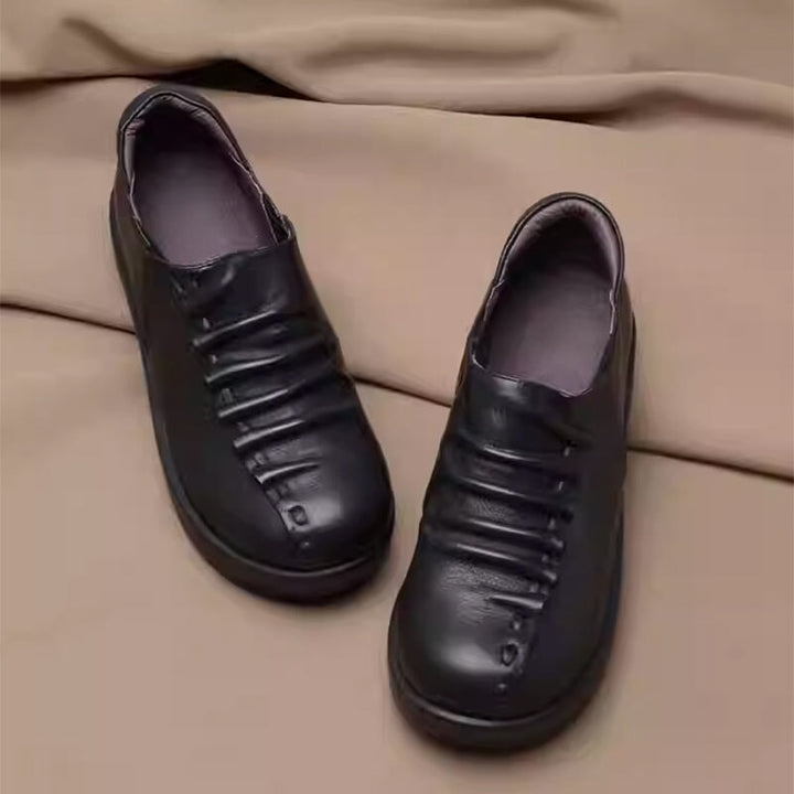 Loafers 