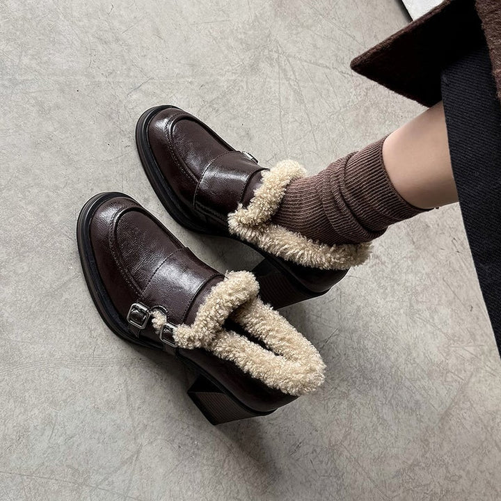  Loafers 
