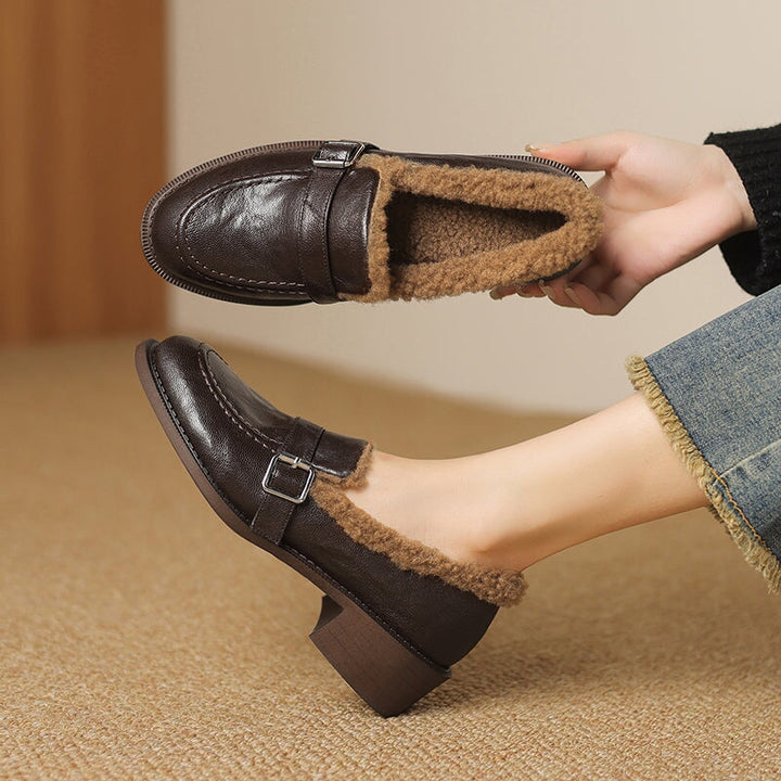  Loafers 