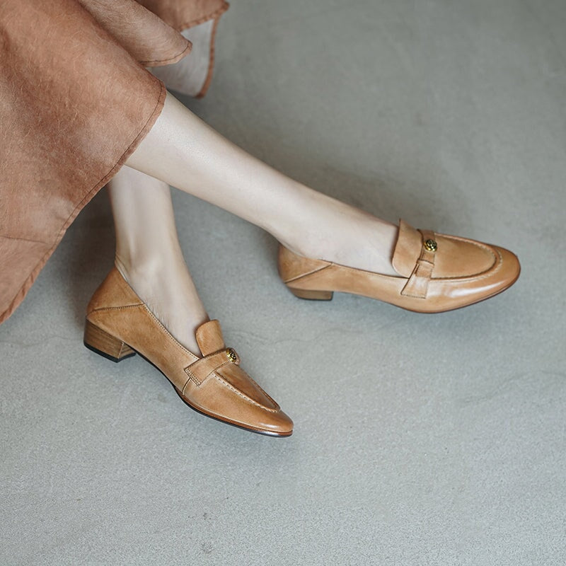  Loafers 