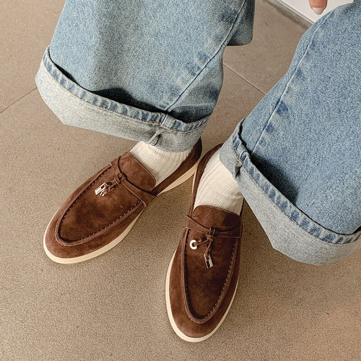  Loafers 