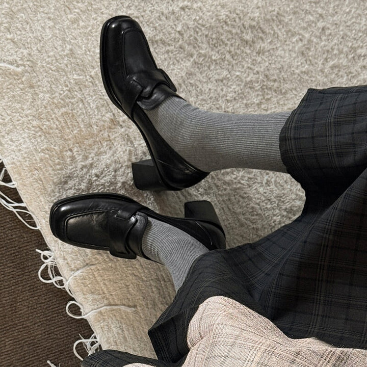  Loafers 