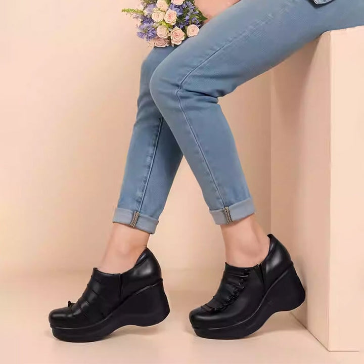  Loafers 
