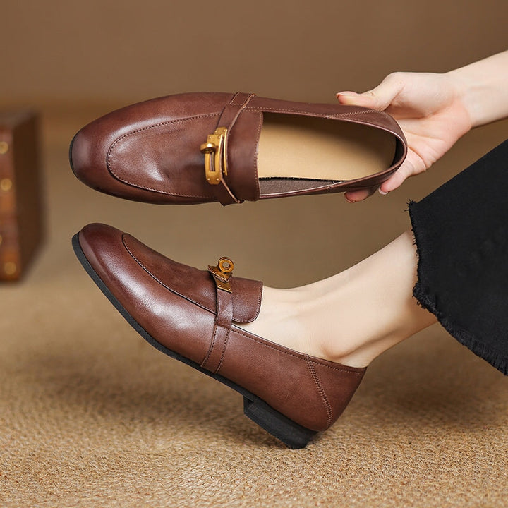  Loafers 