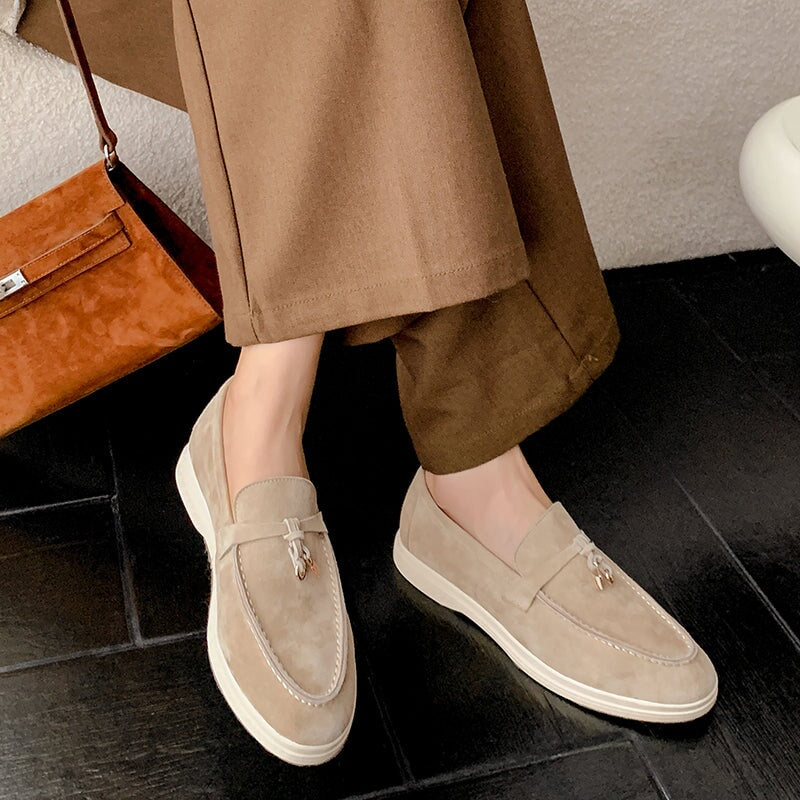  Loafers 