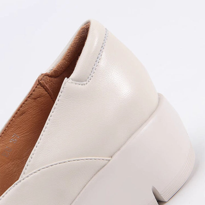  Loafers 