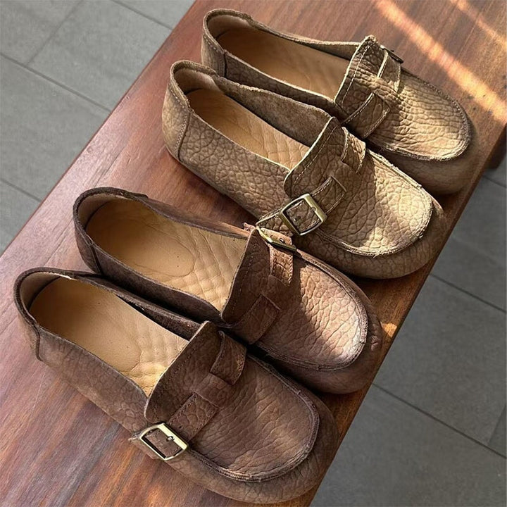  Loafers 