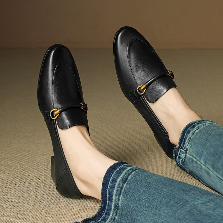  Loafers 