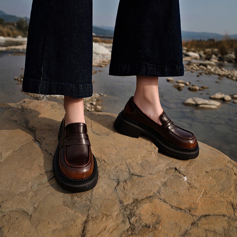  Loafers 