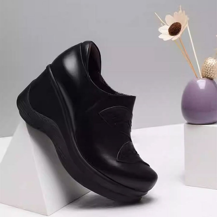  Loafers 