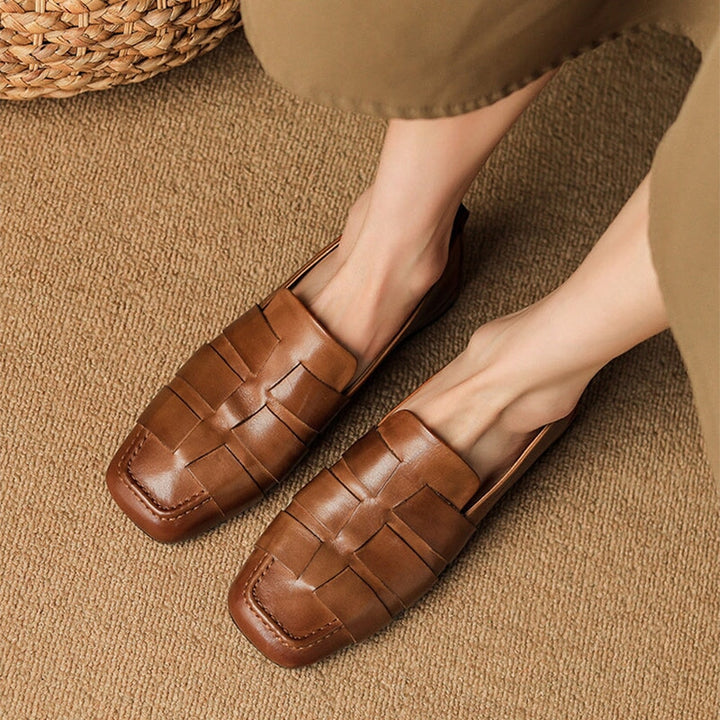  Loafers 