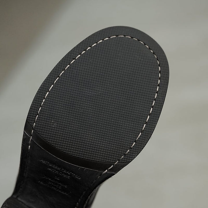  Loafers 