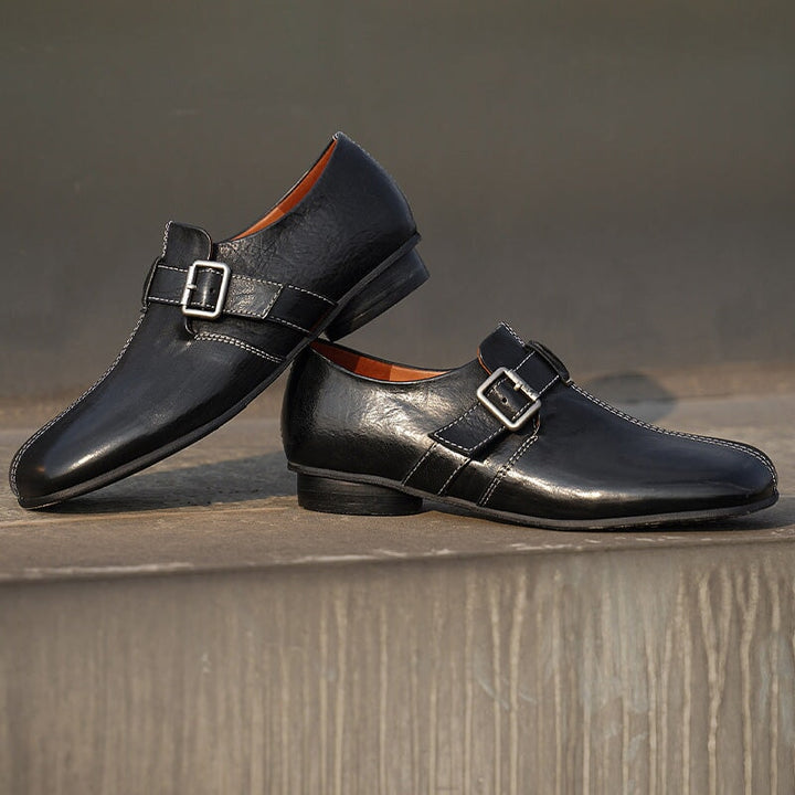  Loafers 