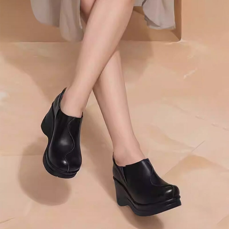  Loafers 