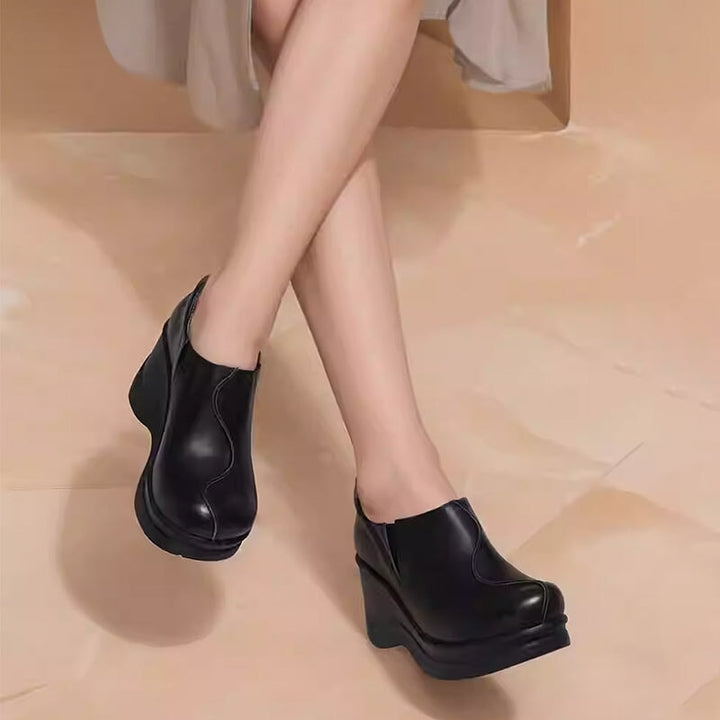  Loafers 