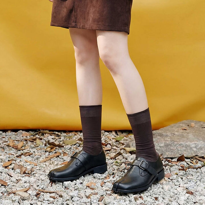  Loafers 