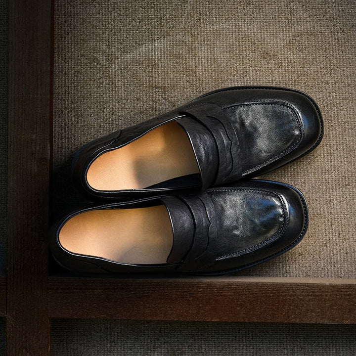  Loafers 