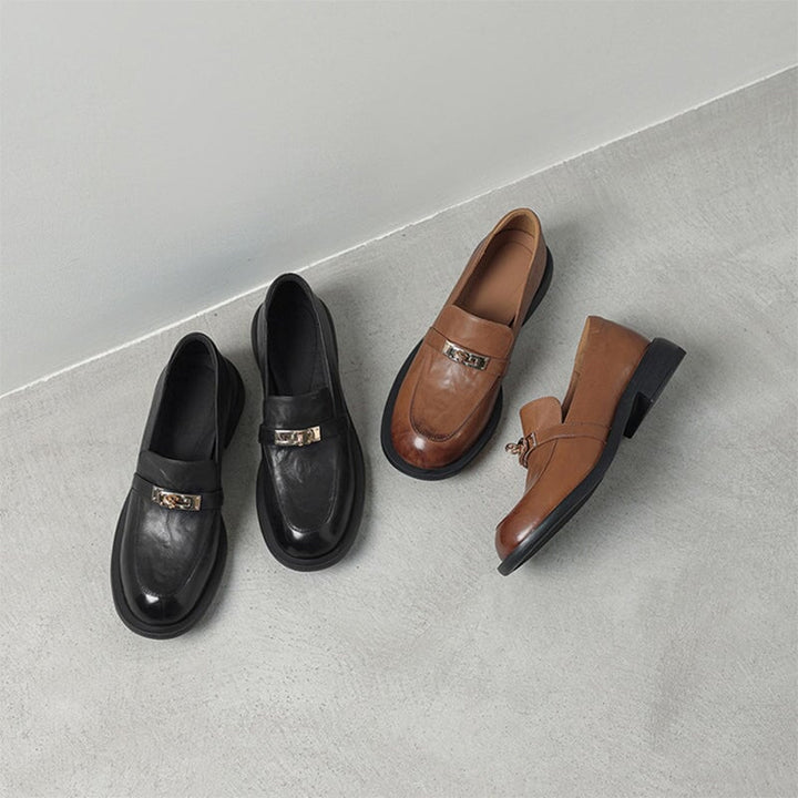  Loafers 