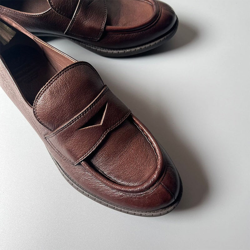  loafers 