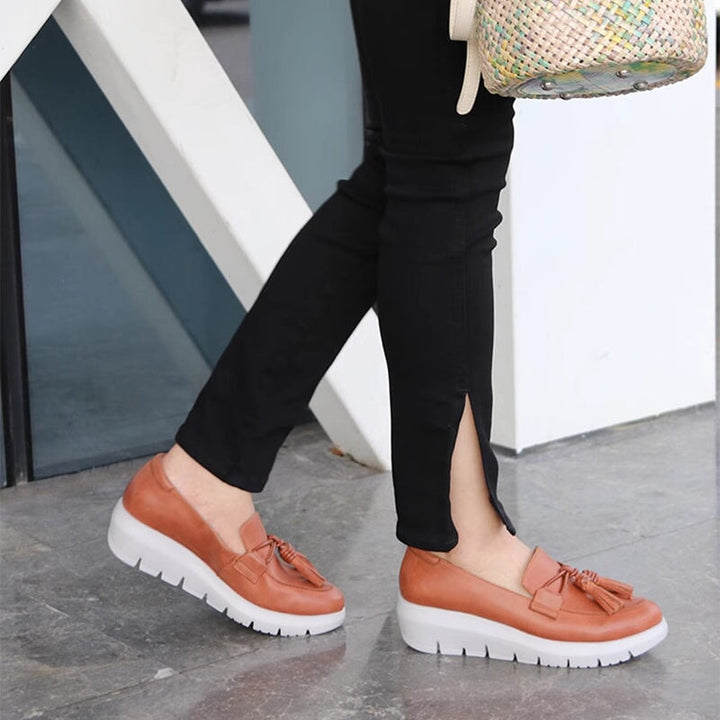  loafers 